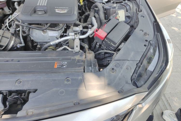 Used Cadillac CT5 2022 28T Luxury Version (Standard Edition) Engine Bay Left