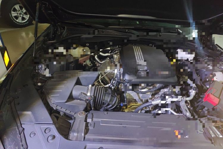 Used Cadillac CT5 2022 28T Prestige Edition Engine Bay Right