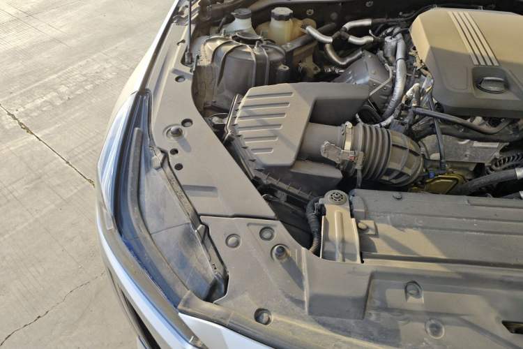 Used Cadillac CT5 2022 28T Fashion Edition Engine Bay Right