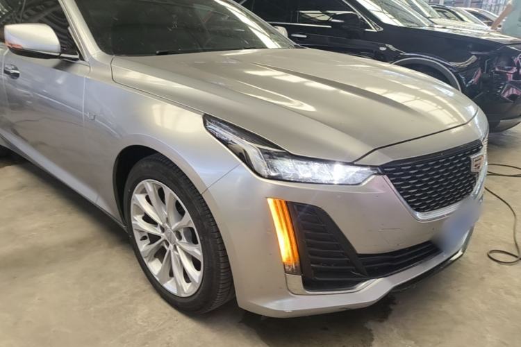 Used Cadillac CT5 2022 28T Luxury Edition Front Right 45 Deg