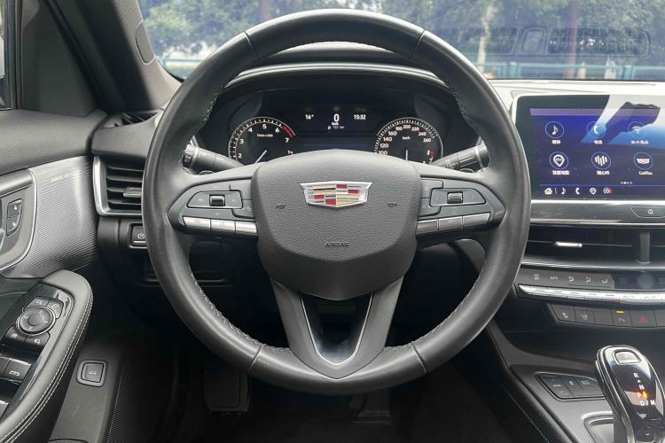 Used Cadillac CT5 2022 28T Luxury Edition Interior 1