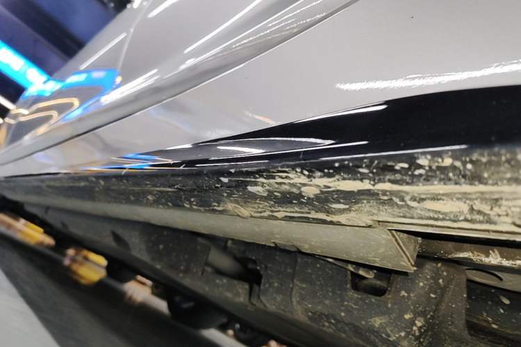 Used Cadillac CT5 2022 28T Platinum Super Driver-Assistance Edition Left Side Sill