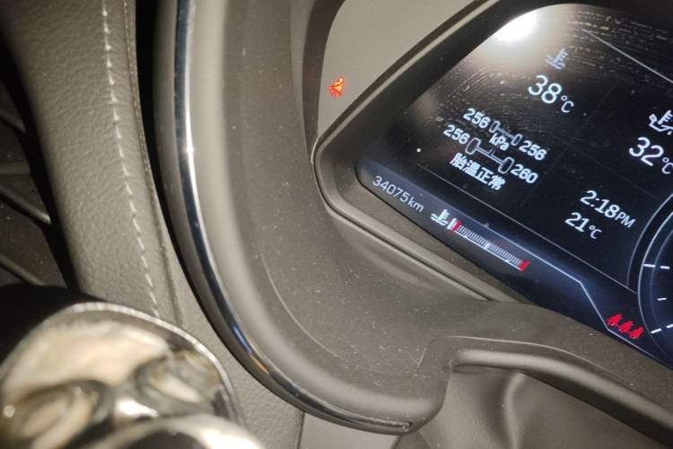 Used Cadillac CT5 2022 28T Prestige Edition Odometer Close Up
