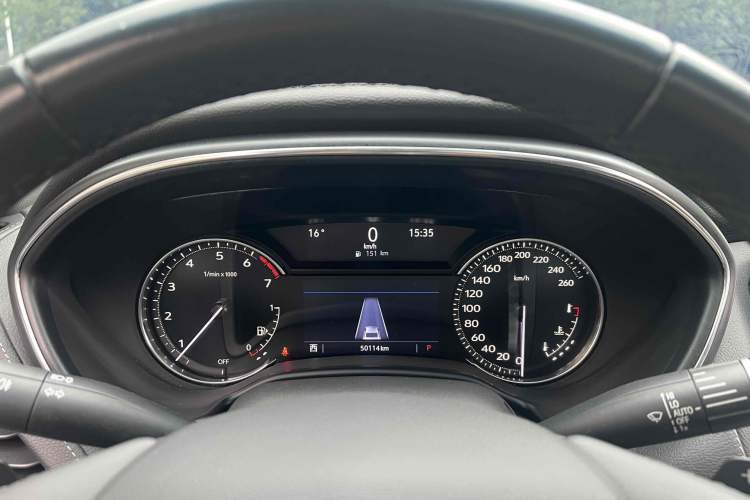 Used Cadillac CT5 2022 28T Luxury Edition Odometer Close Up