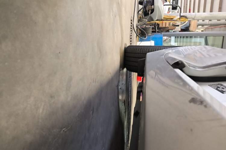 Used Cadillac CT5 2022 28T Luxury Edition Right Side Sill