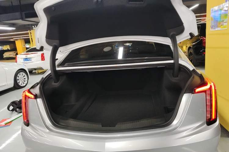 Used Cadillac CT5 2022 28T Platinum Super Driver-Assistance Edition Trunk