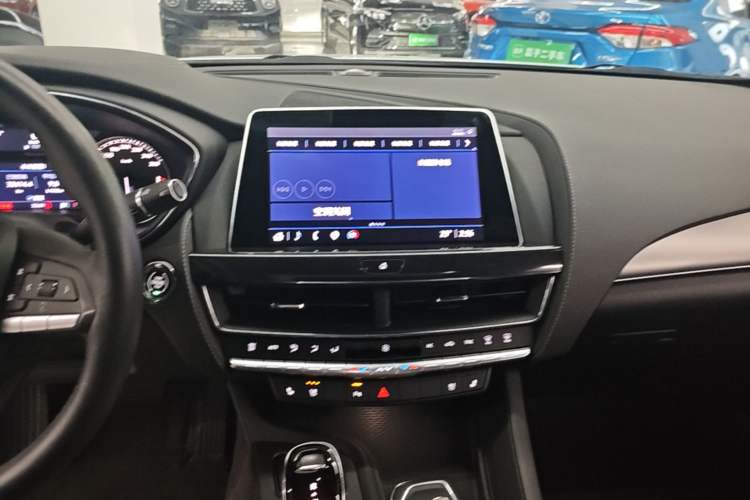 Used Cadillac CT5 2022 28T Luxury Version (Standard Edition) Audio And AC Panel