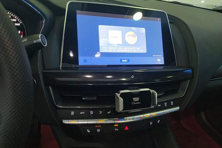 Used Cadillac CT5 2022 28T Luxury Version (Standard Edition) Audio And AC Panel