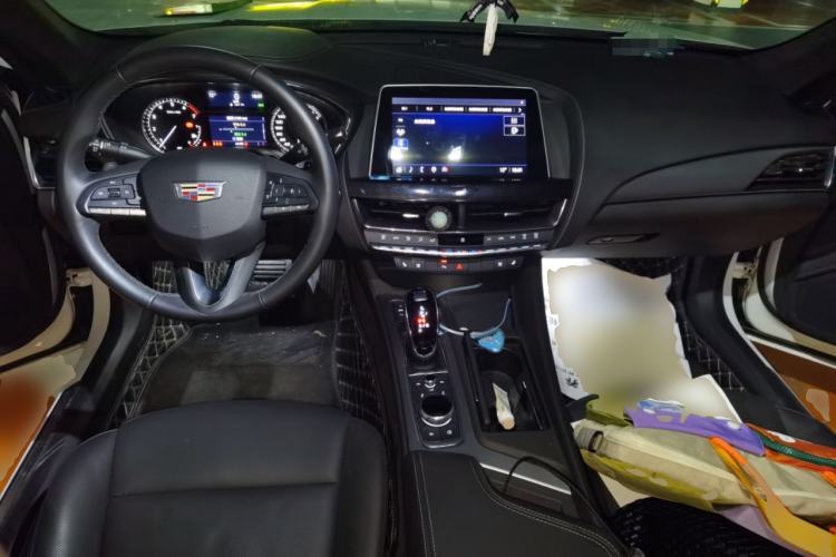 Used Cadillac CT5 2022 28T Luxury Version (Standard Edition) Center Console