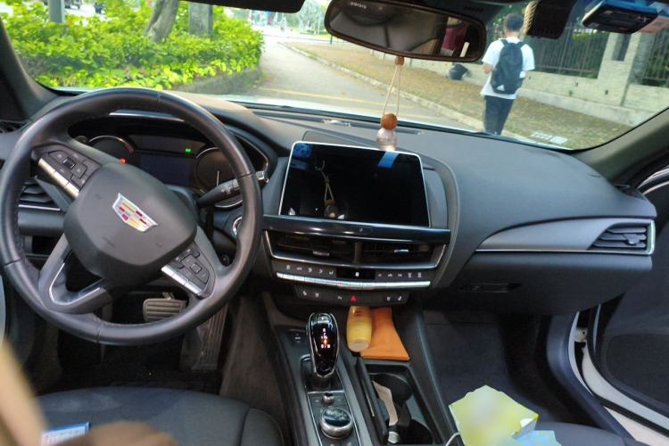 Used Cadillac CT5 2022 28T Luxury Version (Standard Edition) Center Console