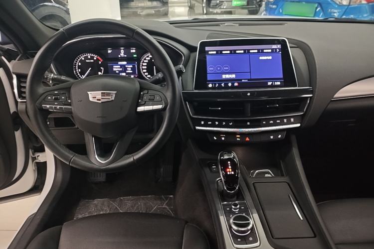 Used Cadillac CT5 2022 28T Luxury Version (Standard Edition) Center Console