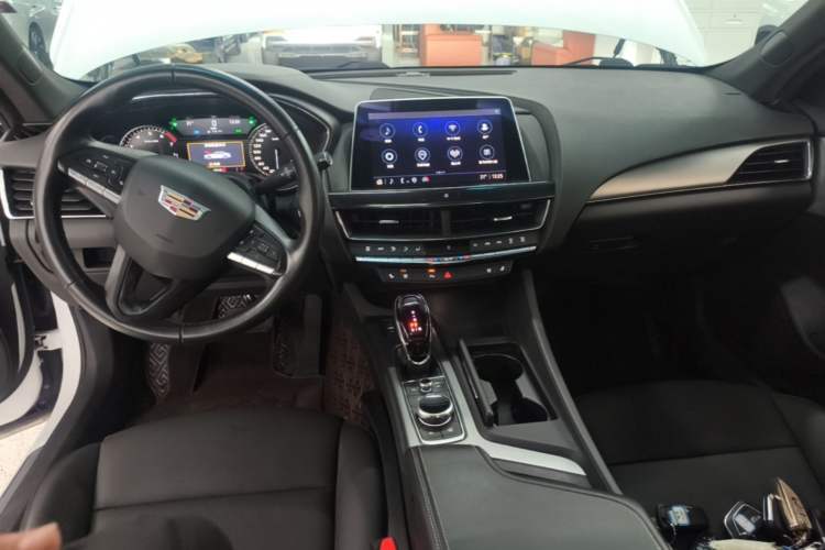 Used Cadillac CT5 2022 28T Luxury Version (Standard Edition) Center Console