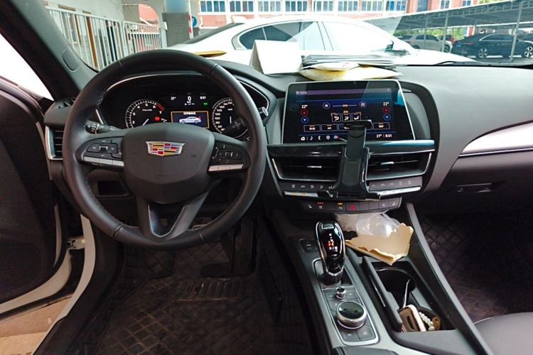 Used Cadillac CT5 2022 28T Luxury Version (Standard Edition) Center Console
