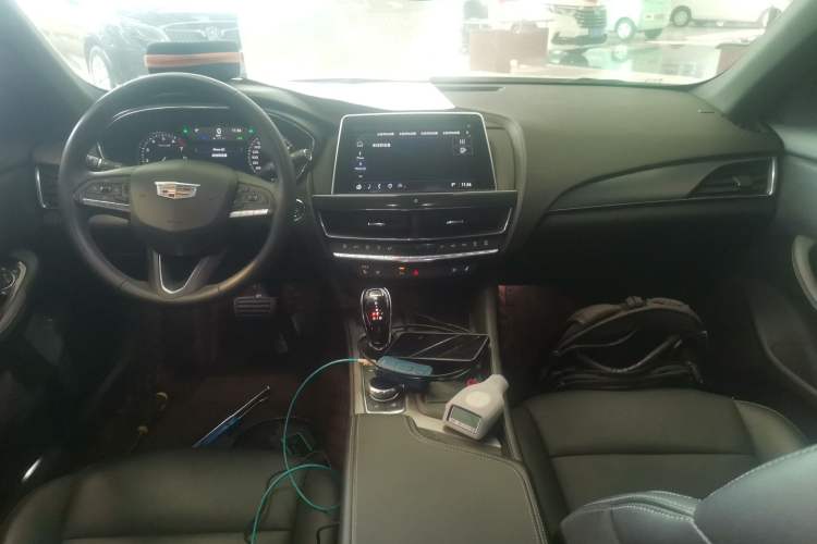Used Cadillac CT5 2022 28T Luxury Version (Standard Edition) Center Console
