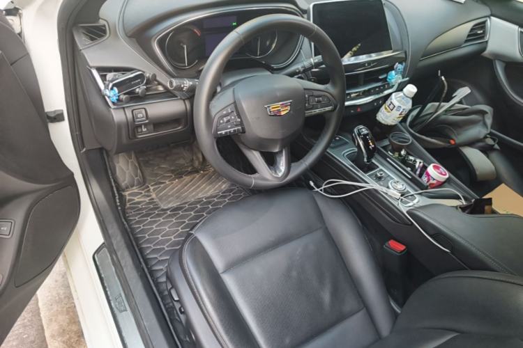 Used Cadillac CT5 2022 28T Luxury Edition Center Console