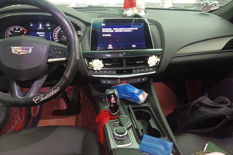 Used Cadillac CT5 2022 28T Luxury Version (Standard Edition) Center Console