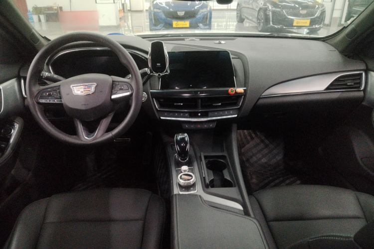 Used Cadillac CT5 2022 28T Prestige Edition Center Console