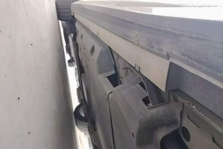 Used Cadillac CT5 2022 28T Platinum Edition Chassis Rear Left