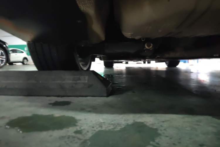 Used Cadillac CT5 2022 28T Platinum Edition Chassis Rear Left