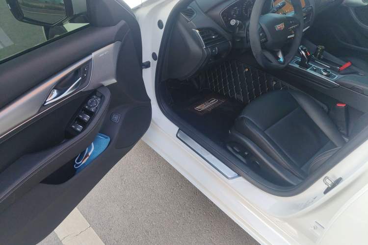 Used Cadillac CT5 2022 28T Luxury Version (Standard Edition) Driver Seat