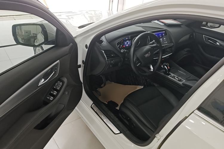 Used Cadillac CT5 2022 28T Luxury Version (Standard Edition) Driver Seat