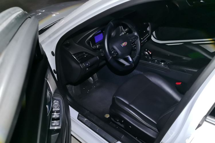 Used Cadillac CT5 2022 28T Luxury Edition Driver Seat