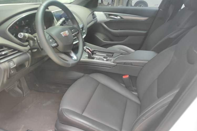 Used Cadillac CT5 2022 28T Luxury Version (Standard Edition) Driver Seat