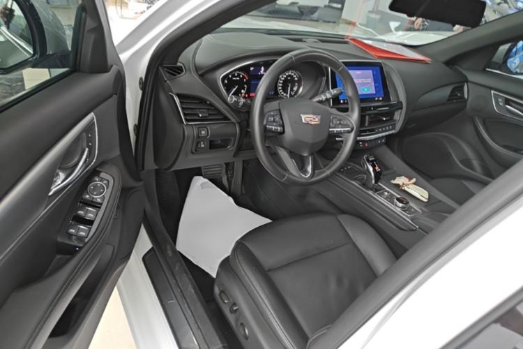 Used Cadillac CT5 2022 28T Luxury Version (Standard Edition) Driver Seat