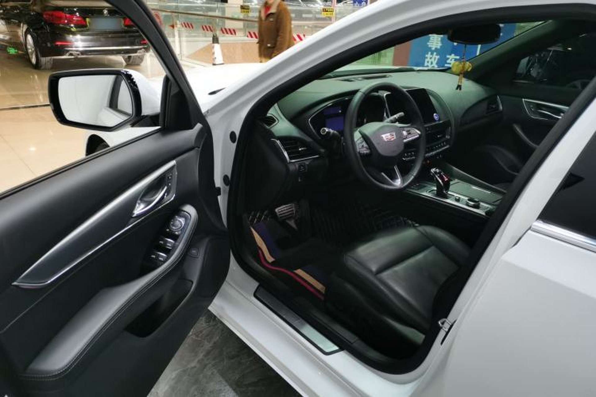 Used Cadillac CT5 2022 28T Luxury Version (Standard Edition) Driver Seat