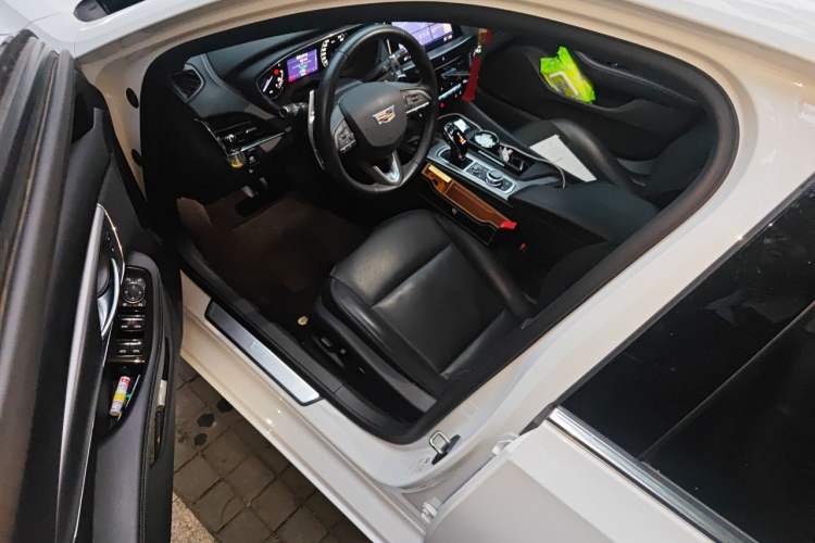 Used Cadillac CT5 2022 28T Luxury Version (Standard Edition) Driver Seat