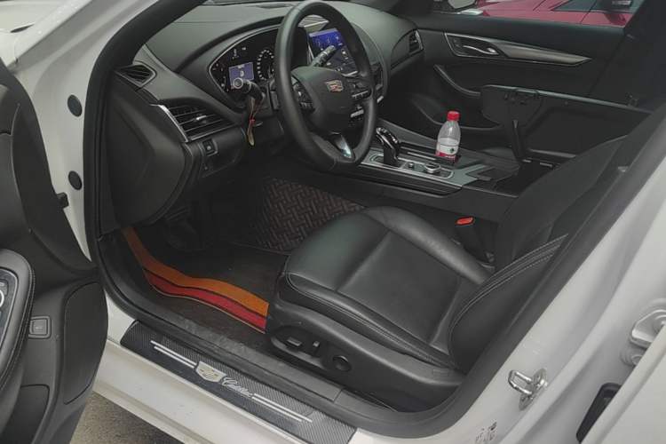 Used Cadillac CT5 2022 28T Luxury Version (Standard Edition) Driver Seat