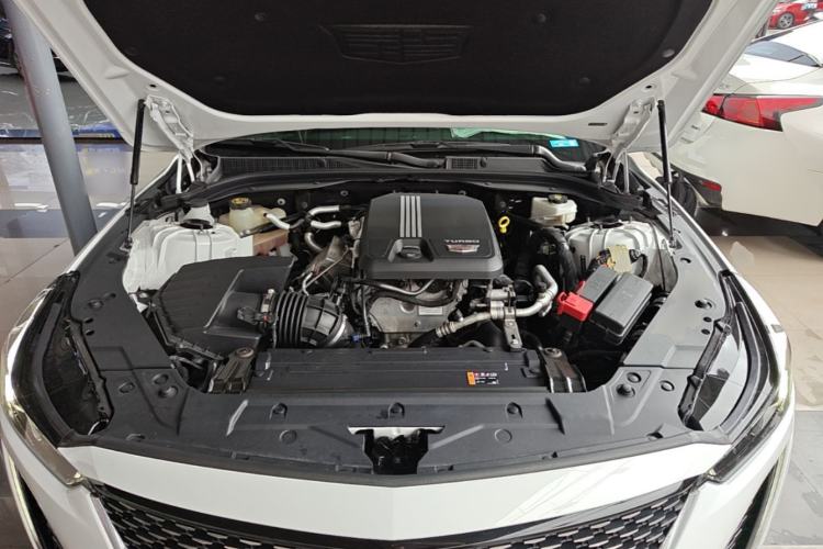 Used Cadillac CT5 2022 28T Luxury Version (Standard Edition) Engine Bay