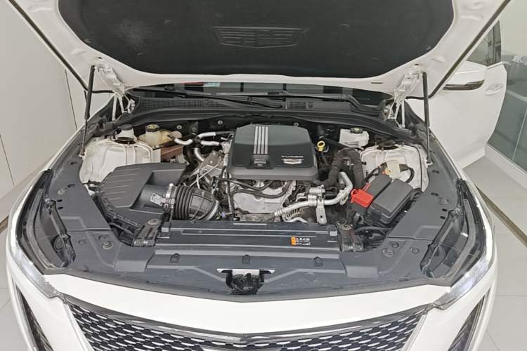 Used Cadillac CT5 2022 28T Luxury Version (Standard Edition) Engine Bay