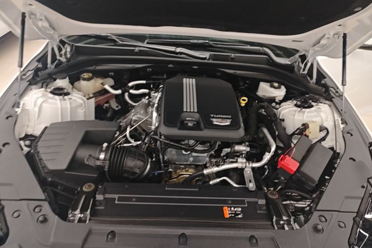 Used Cadillac CT5 2022 28T Luxury Version (Standard Edition) Engine Bay