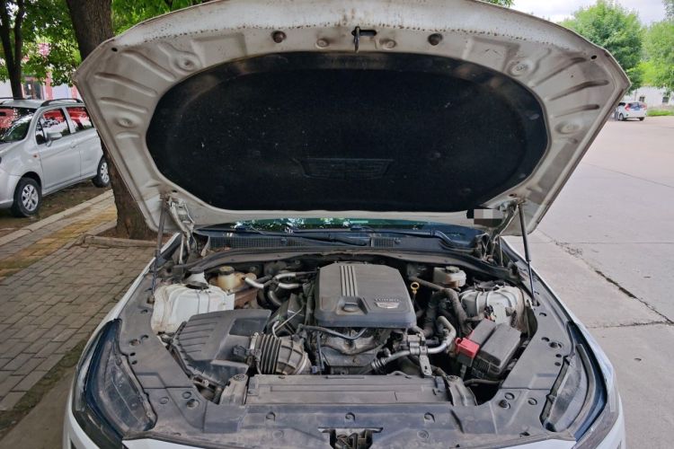 Used Cadillac CT5 2022 28T Luxury Edition Engine Bay