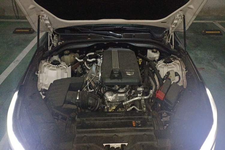 Used Cadillac CT5 2022 28T Prestige Edition Engine Bay
