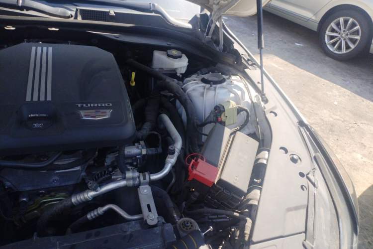 Used Cadillac CT5 2022 28T Prestige Edition Engine Bay Left