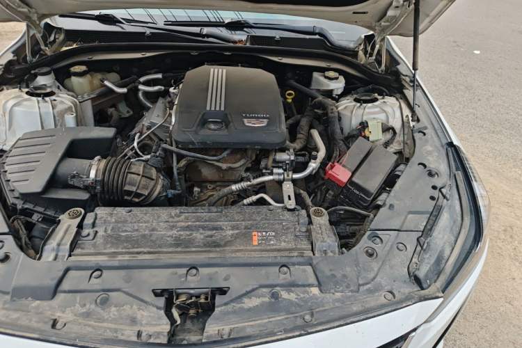 Used Cadillac CT5 2022 28T Luxury Version (Standard Edition) Engine Bay Left