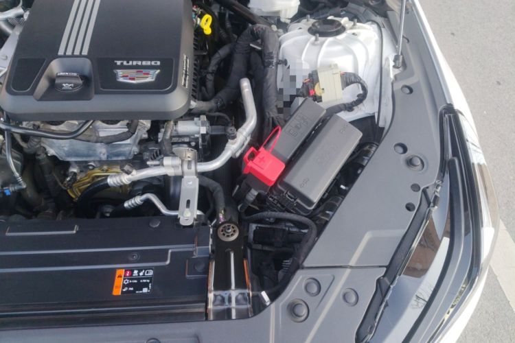 Used Cadillac CT5 2022 28T Luxury Version (Standard Edition) Engine Bay Left
