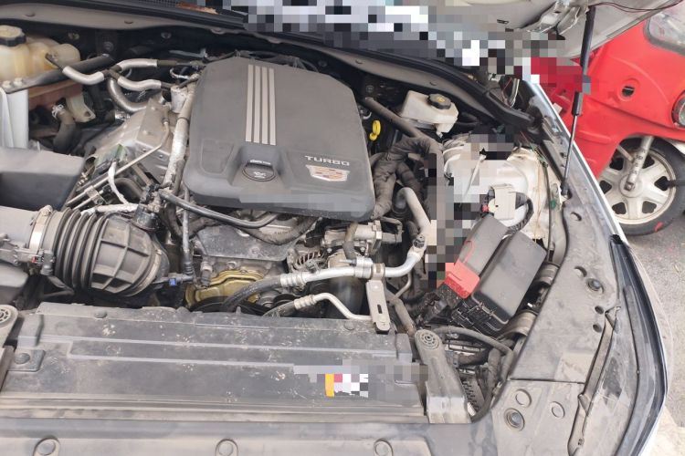 Used Cadillac CT5 2022 28T Luxury Edition Engine Bay Left