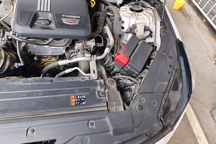 Used Cadillac CT5 2022 28T Luxury Version (Standard Edition) Engine Bay Left