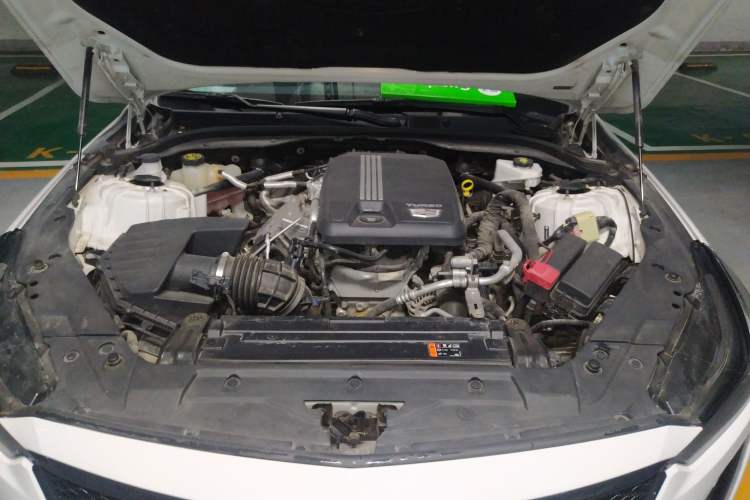 Used Cadillac CT5 2022 28T Luxury Edition Engine Bay