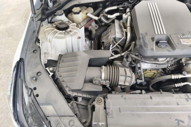 Used Cadillac CT5 2022 28T Luxury Version (Standard Edition) Engine Bay Right