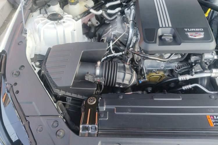 Used Cadillac CT5 2022 28T Luxury Version (Standard Edition) Engine Bay Right