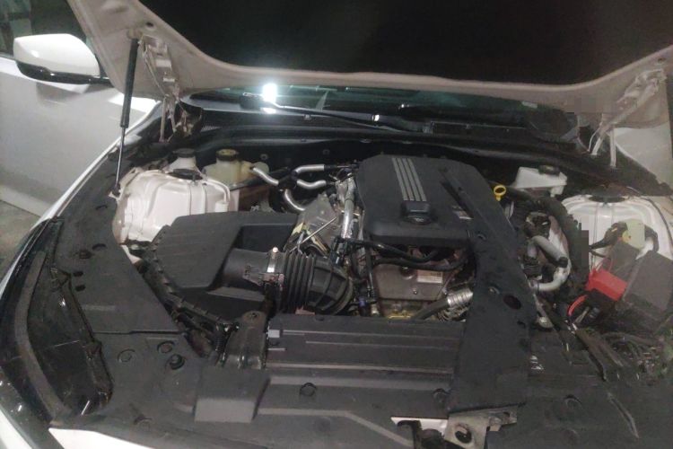 Used Cadillac CT5 2022 28T Luxury Version (Standard Edition) Engine Bay Right