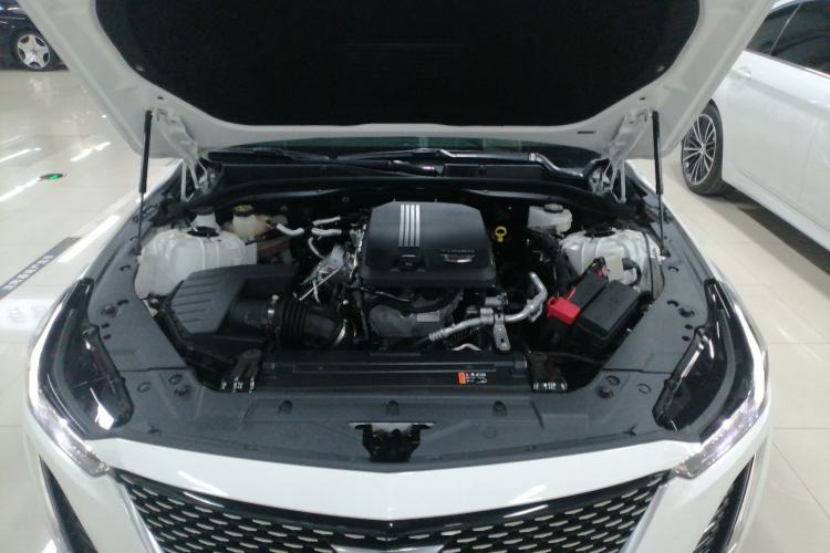Used Cadillac CT5 2022 28T Luxury Version (Standard Edition) Engine Bay