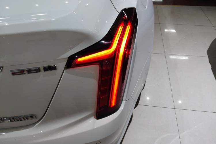 Used Cadillac CT5 2022 28T Luxury Version (Standard Edition) Exterior 3