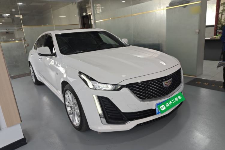 Used Cadillac CT5 2022 28T Luxury Version (Standard Edition) Front Right 45 Deg