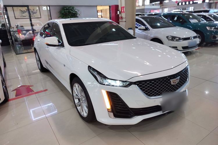 Used Cadillac CT5 2022 28T Luxury Version (Standard Edition) Front Right 45 Deg