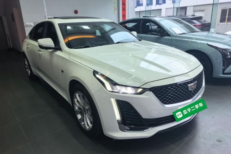 Used Cadillac CT5 2022 28T Luxury Edition Front Right 45 Deg